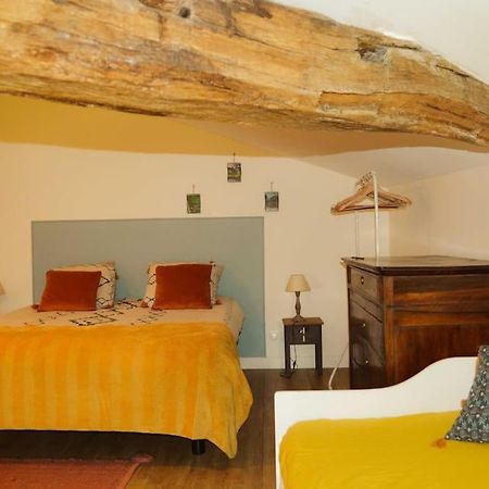 Ferienwohnung Gite A La Ferme Chaleureux Civrac-de-Blaye Exterior foto